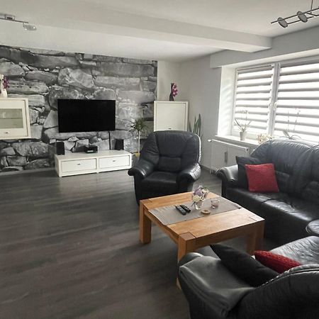 „Schoenes“ Ferienhaus ทาเลอ ภายนอก รูปภาพ